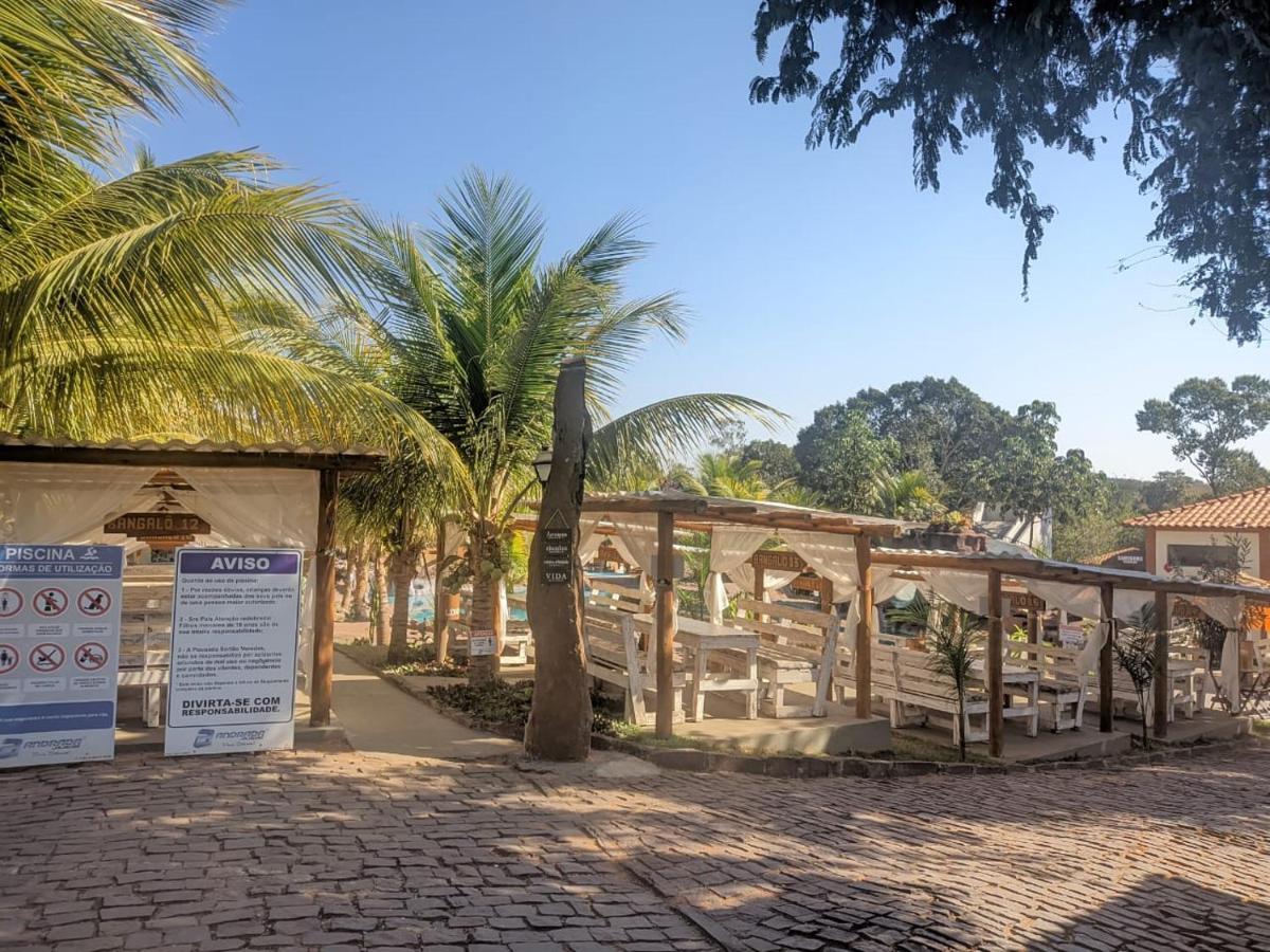 Hotel Pousada Sertão Veredas Buritizeiro Exterior foto